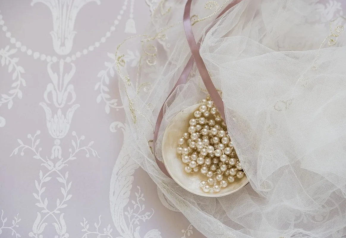 bridal, beads, veil, white, pearls, bride, elegant, embroidery, lace, ornate, pearl beads, wedding, pearls, pearls, pear